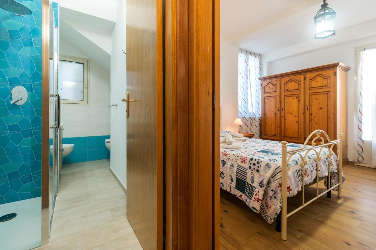 Camera Con Bagno Villa Isabel Cala Gonone Extérieur photo