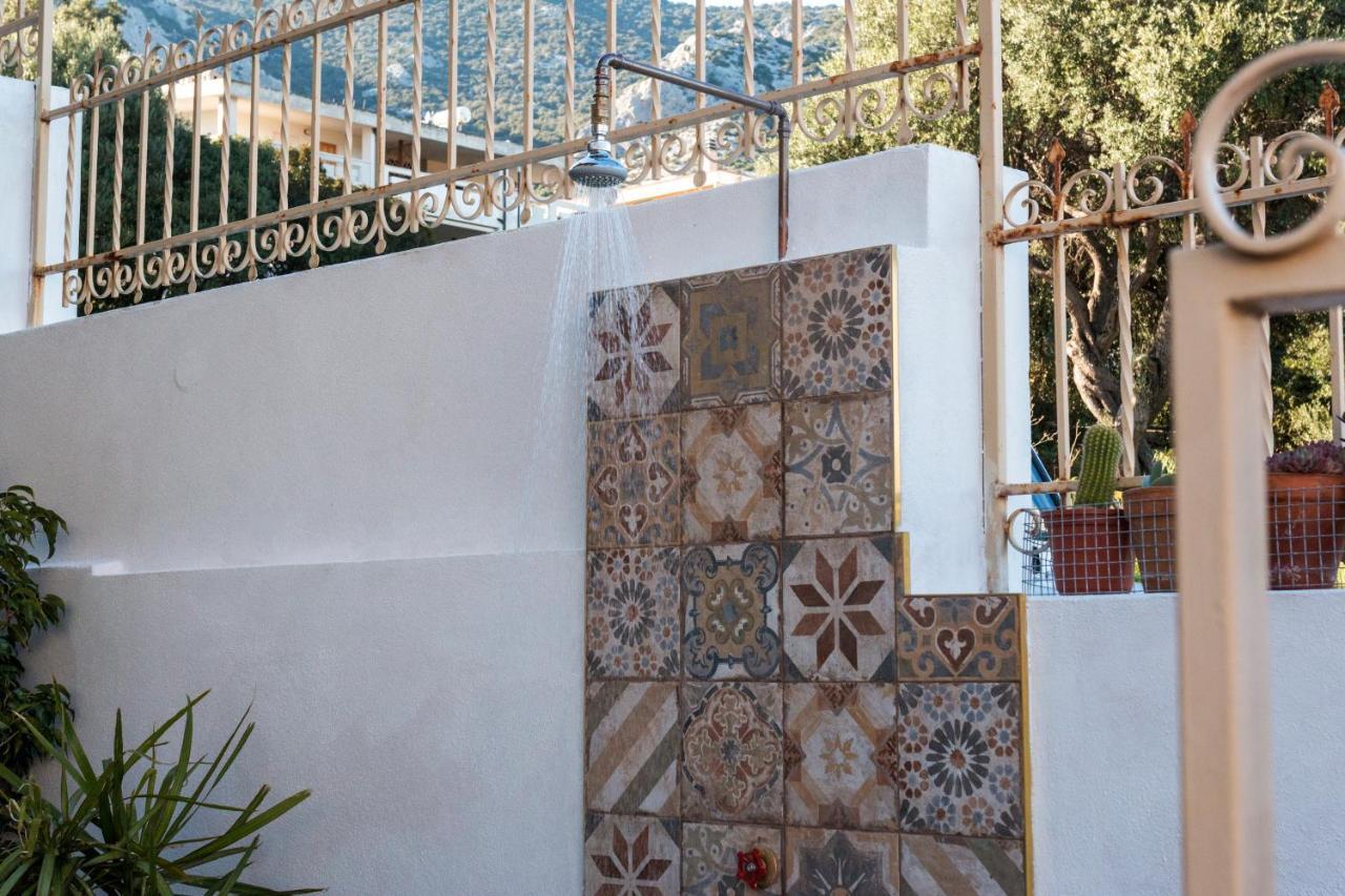 Camera Con Bagno Villa Isabel Cala Gonone Extérieur photo